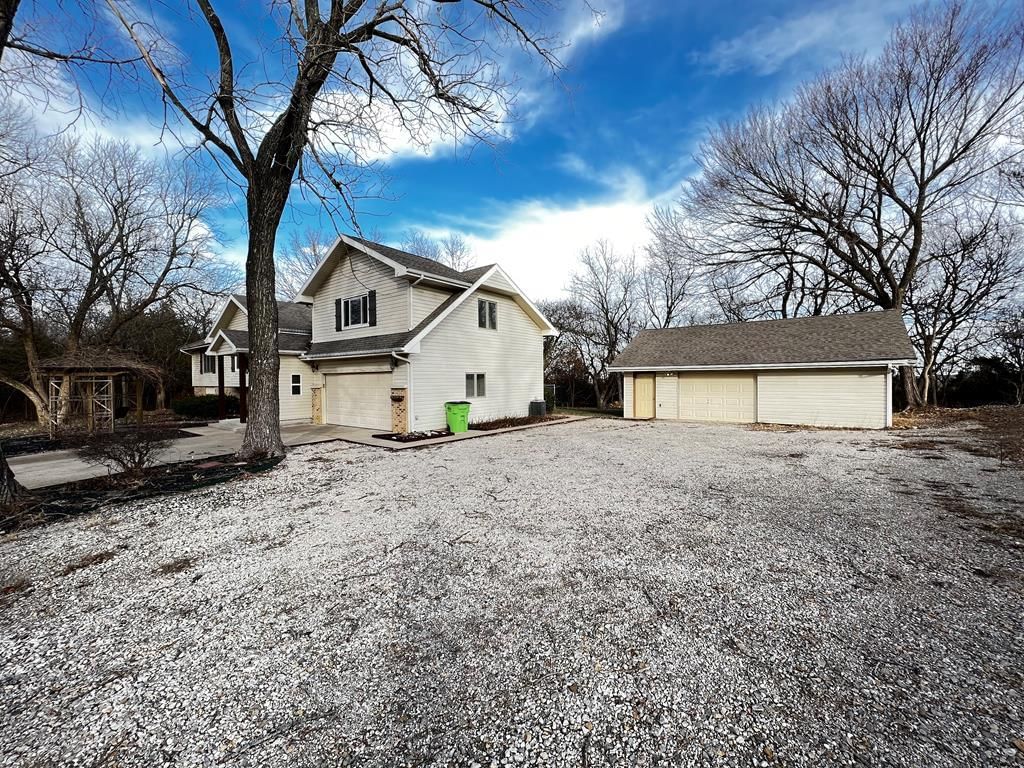 3979 CR 4055 N/A — photo 4