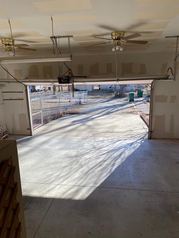 1510 Corning Avenue — photo 20