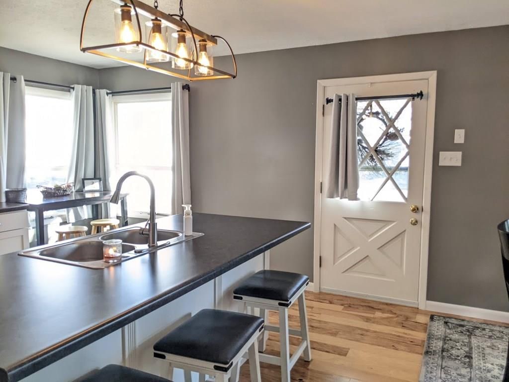 222 W 3rd Street — photo 14