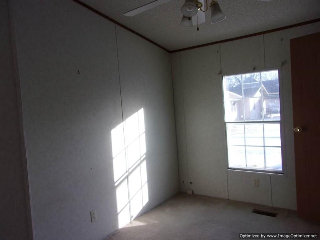 1401 S Malcolm N/A — photo 12