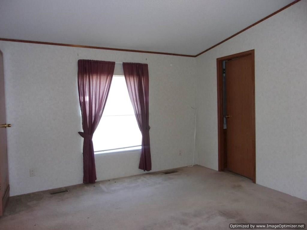 1401 S Malcolm N/A — photo 9