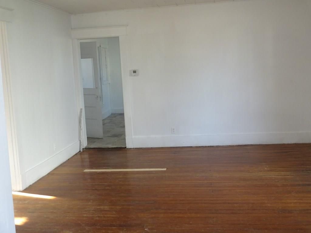 709 N 10th N/A — photo 5