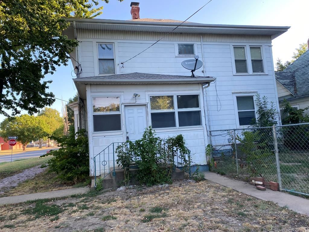 615 W 5th N/A — photo 5