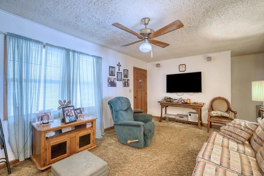 803 S Pine Street — photo 12