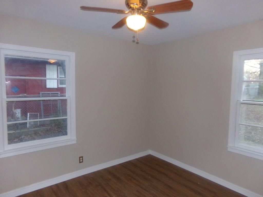 508 Waverly Way — photo 20