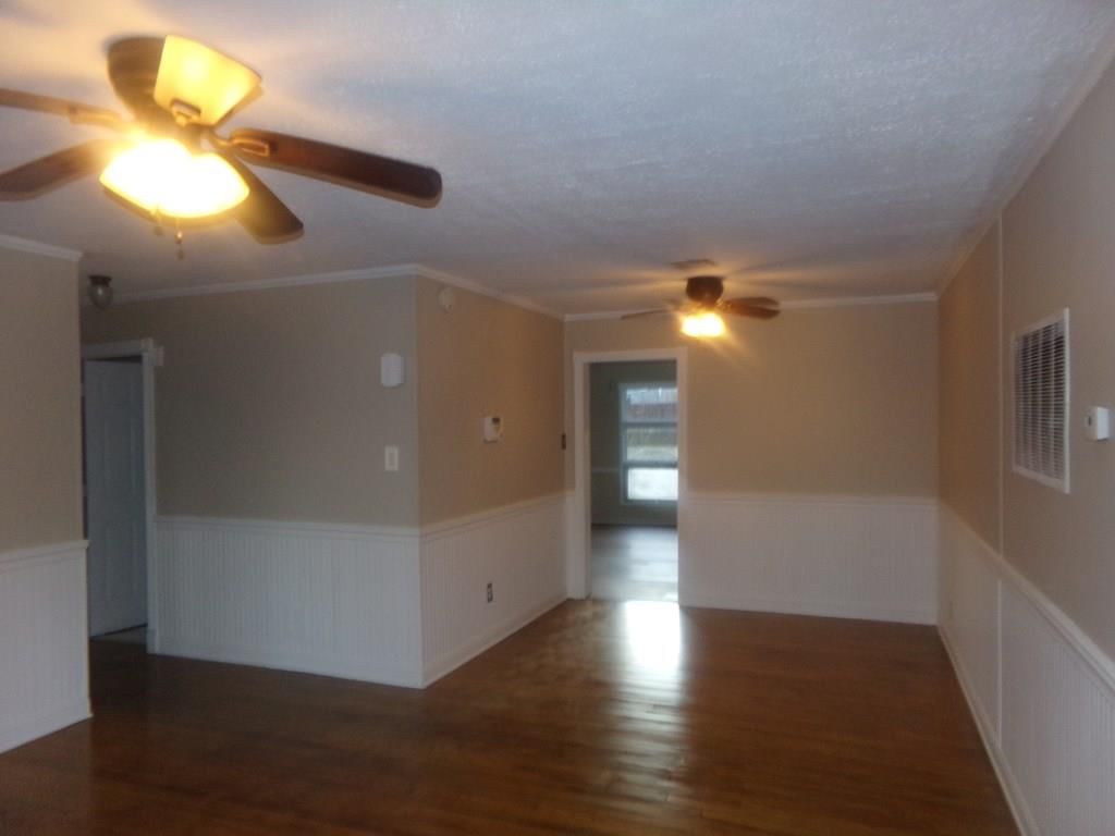 508 Waverly Way — photo 6