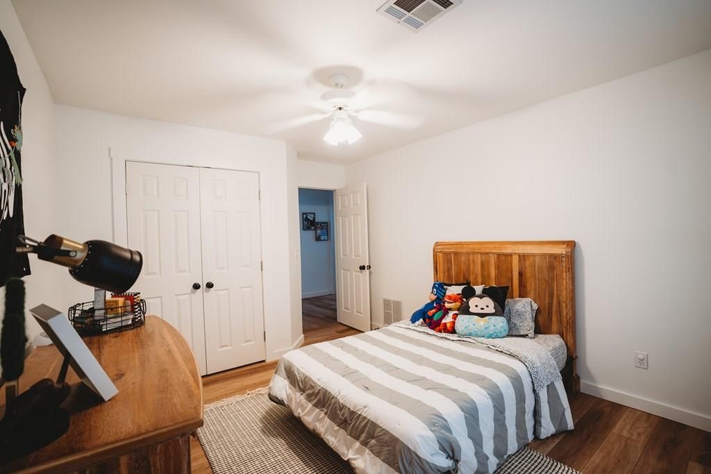 2902 Royal Court — photo 15