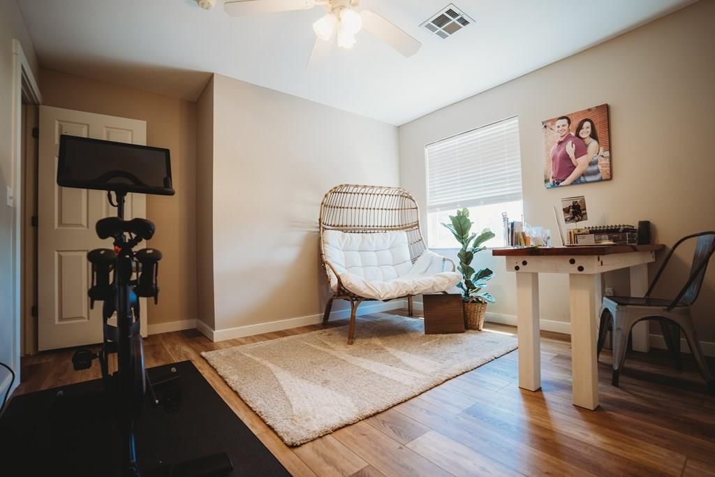 2902 Royal Court — photo 17