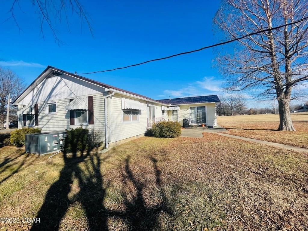 1030 W Country N/A — photo 5