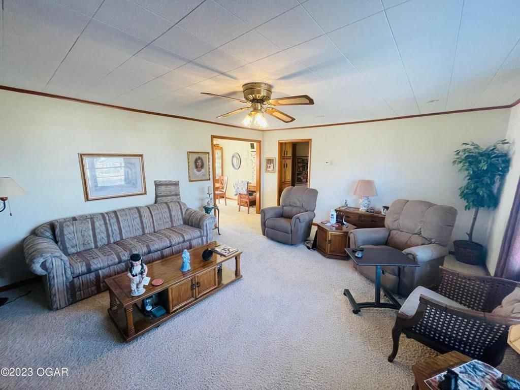 1030 W Country N/A — photo 7