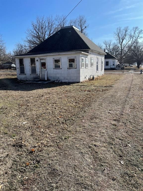 1022 Carolina N/A — photo 2