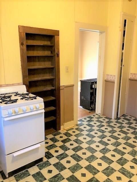 704 E Elm N/A — photo 11