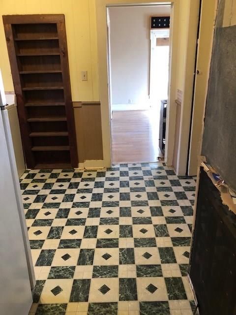 704 E Elm N/A — photo 12