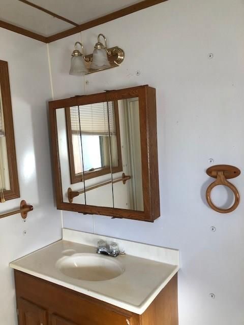 704 E Elm N/A — photo 9