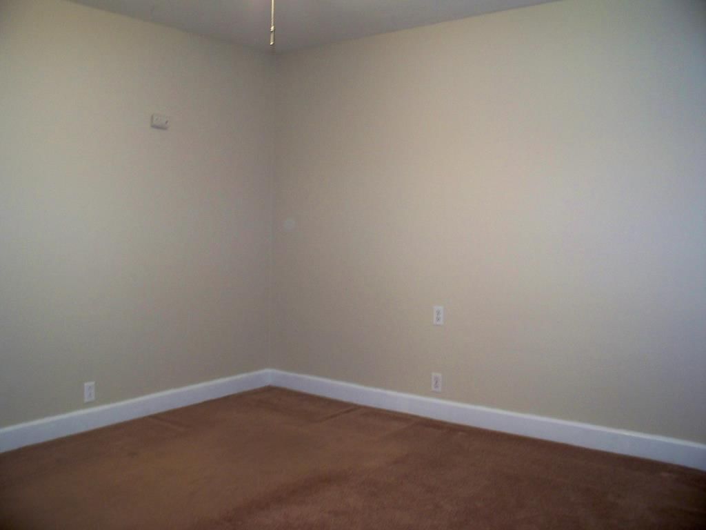 222 S Lafayette Avenue — photo 29