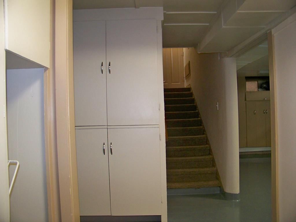222 S Lafayette Avenue — photo 59