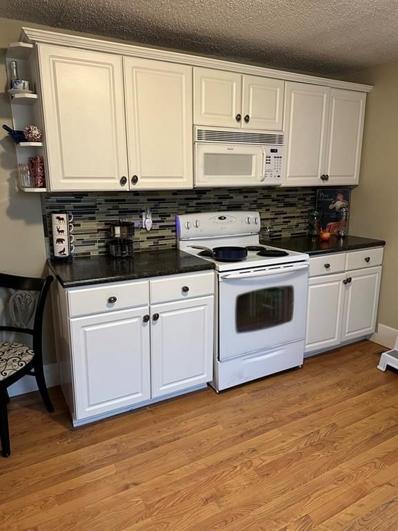 320 Westminster N/A — photo 14