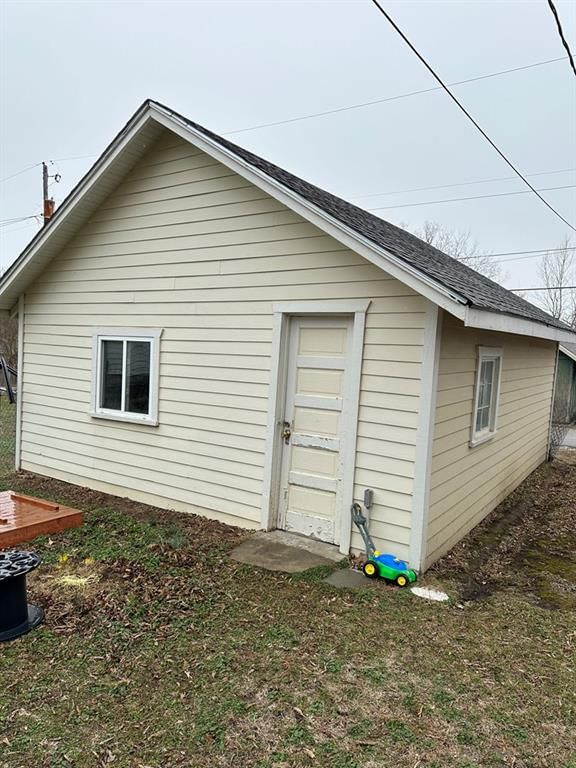 320 Westminster N/A — photo 19