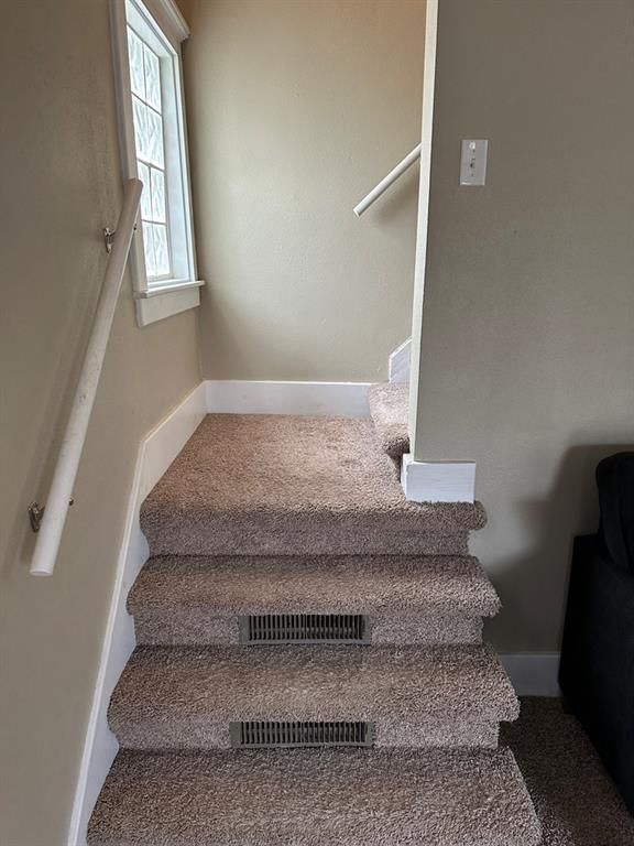 320 Westminster N/A — photo 4
