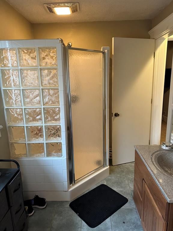 320 Westminster N/A — photo 10