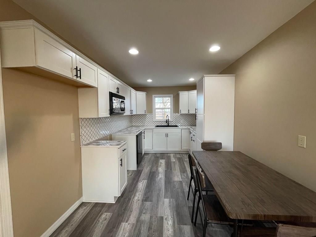 1101 W Main N/A — photo 10