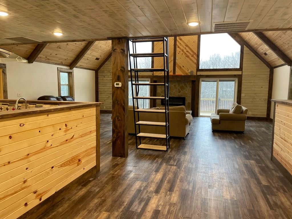 5876 Douglas Fir N/A — photo 26