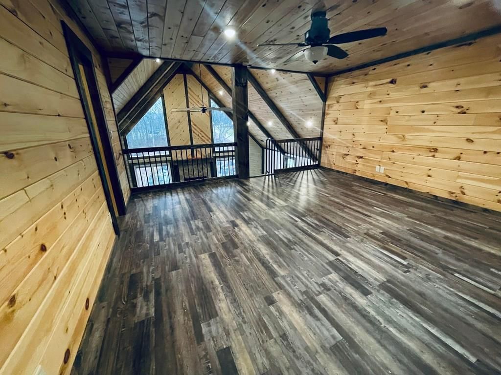 5876 Douglas Fir N/A — photo 38