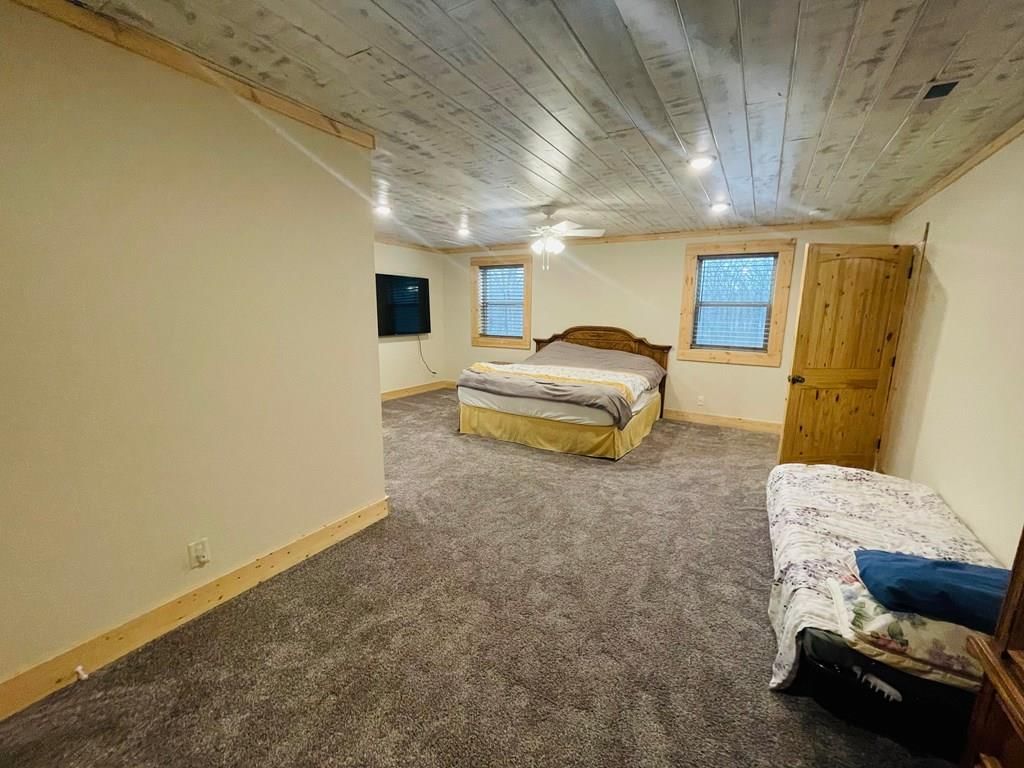 5876 Douglas Fir N/A — photo 41