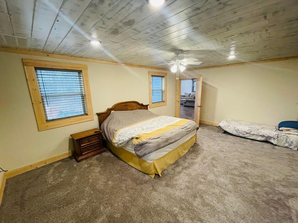 5876 Douglas Fir N/A — photo 42