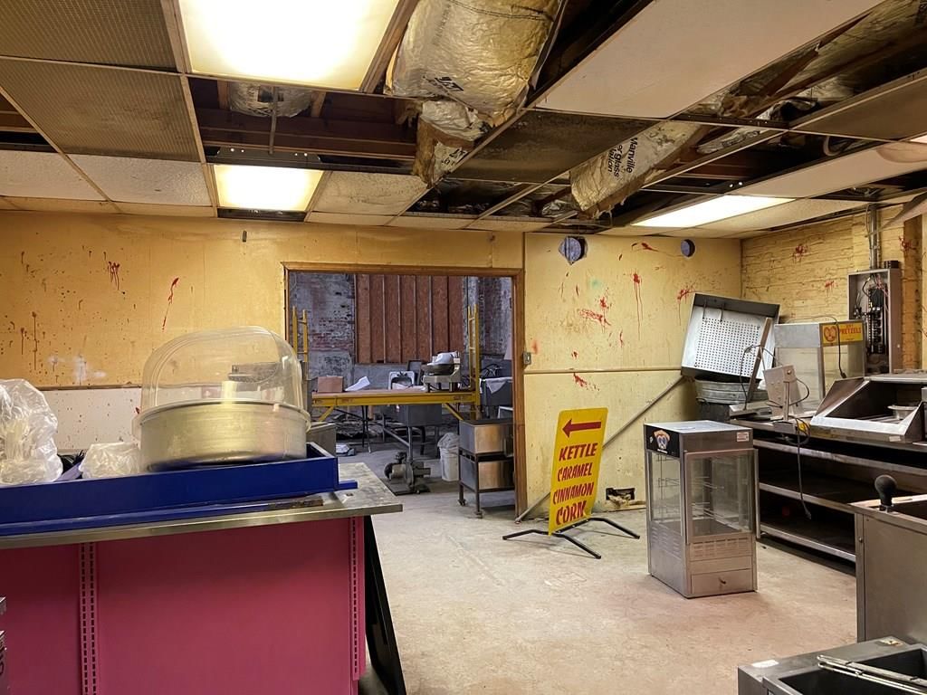 210 W Main N/A — photo 5