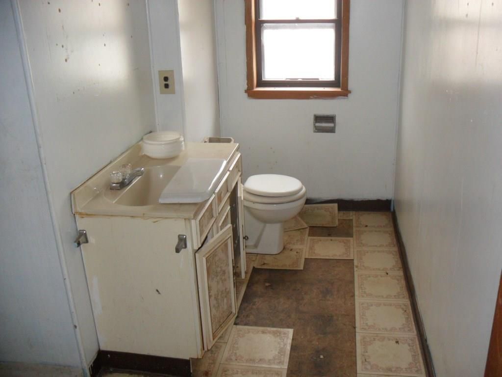201 N Evergreen N/A — photo 33