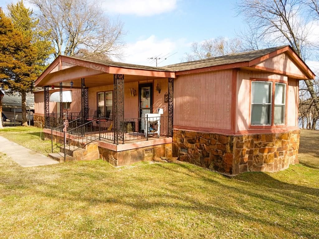 856 Lakeside Dr. N N/A — photo 33