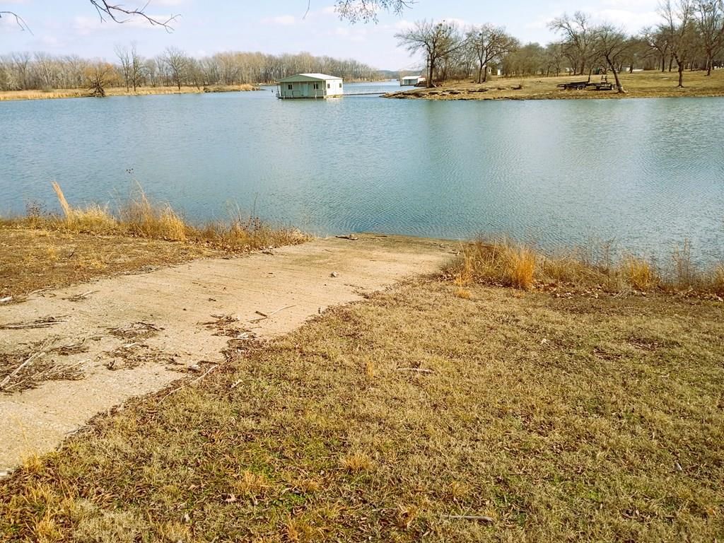 856 Lakeside Dr. N N/A — photo 41