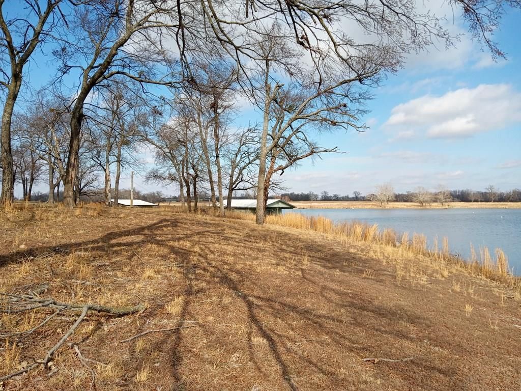 856 Lakeside Dr. N N/A — photo 43