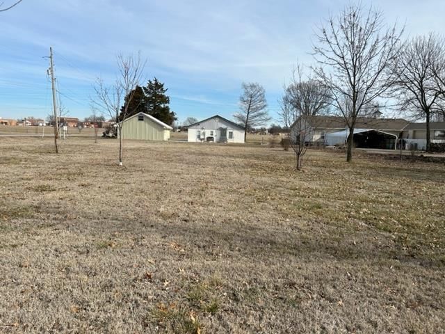 3230 Pefley Avenue — photo 5