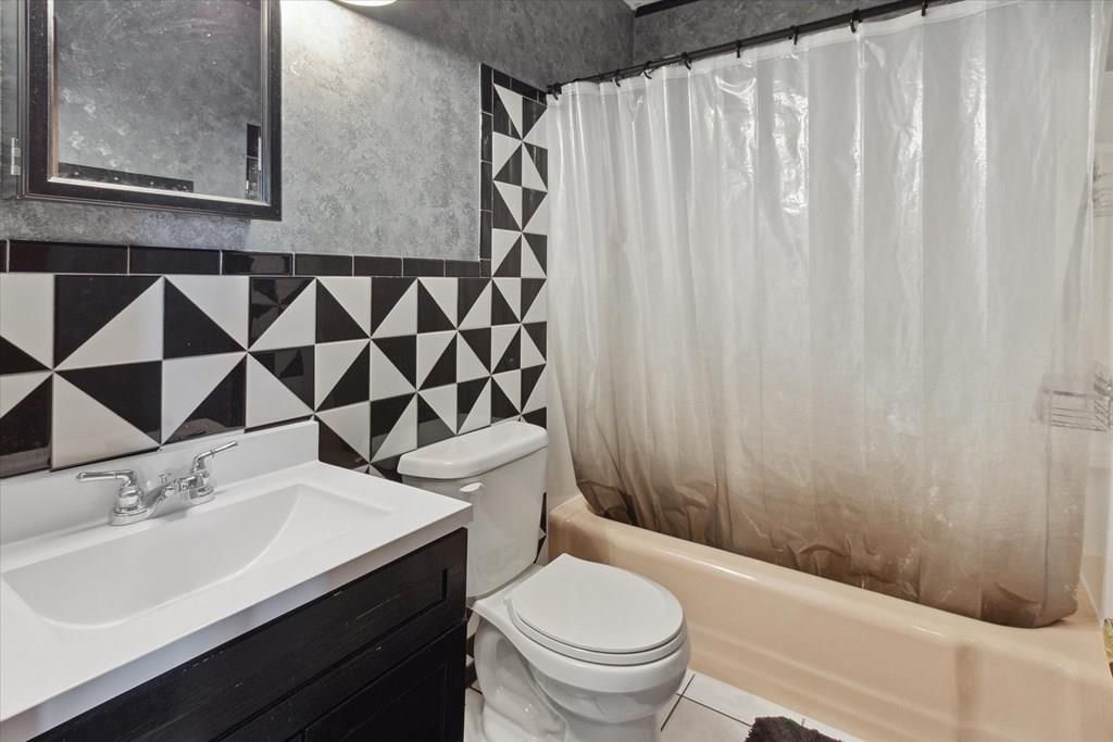 511 N Santa Fe Avenue — photo 24
