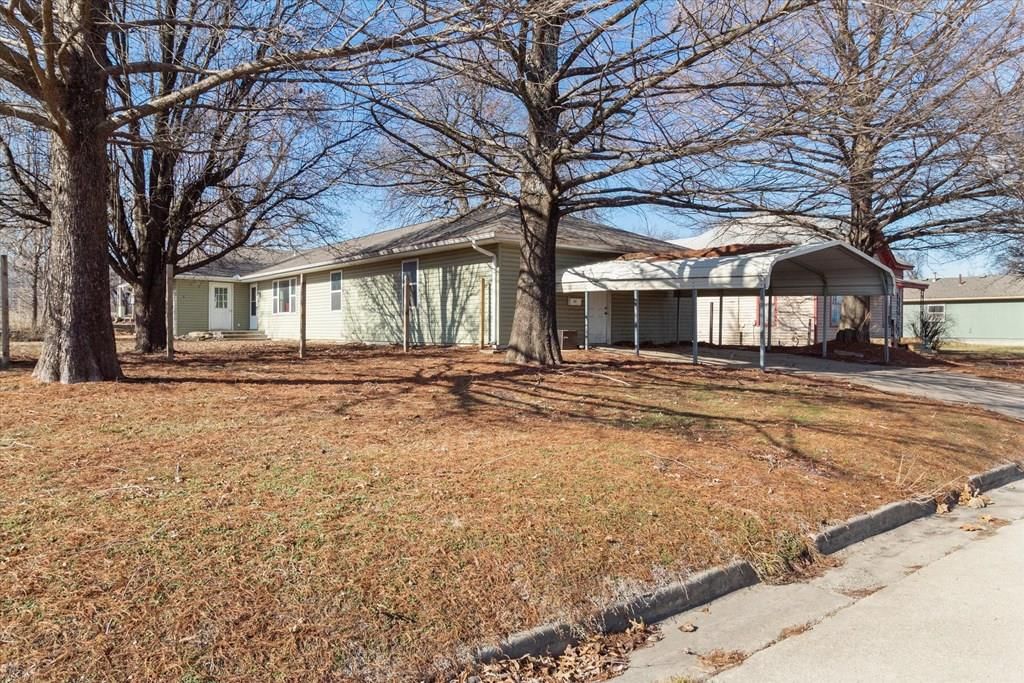 511 N Santa Fe Avenue — photo 36