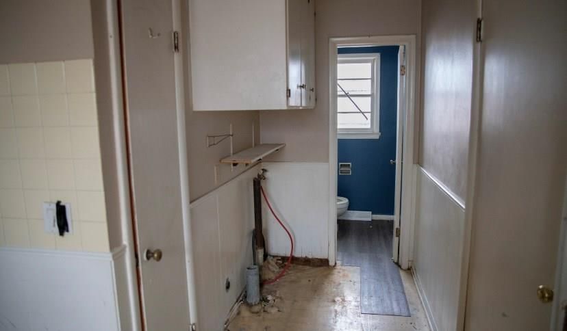 301 Highland N/A — photo 16
