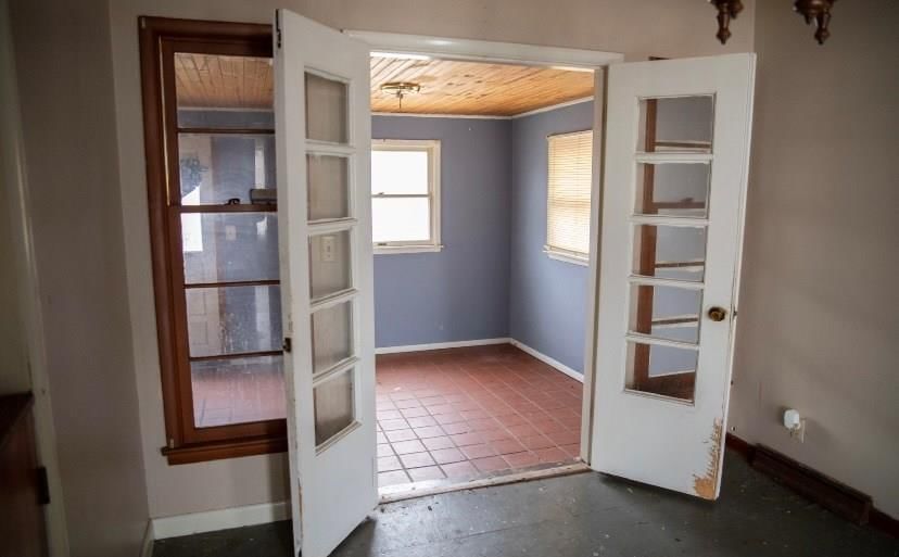301 Highland N/A — photo 7