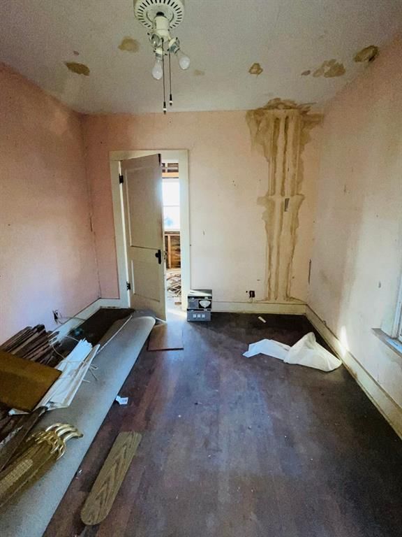 644 W Oak N/A — photo 24