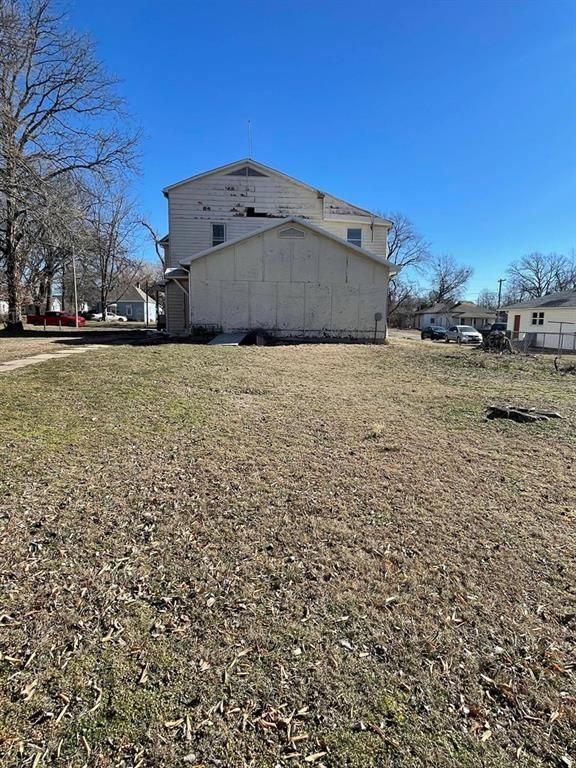 309 S Osage N/A — photo 5