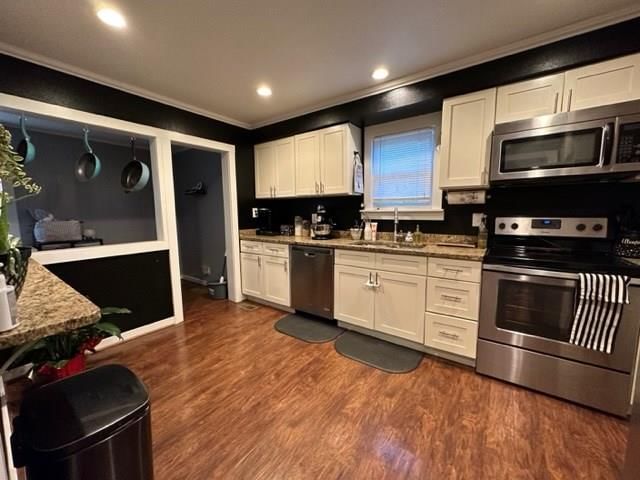 200 N High Street — photo 10