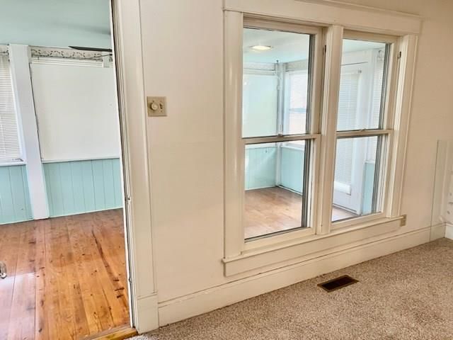 720 Locust N/A — photo 31