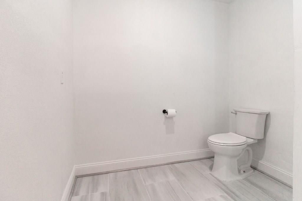 514 S Washington N/A — photo 10