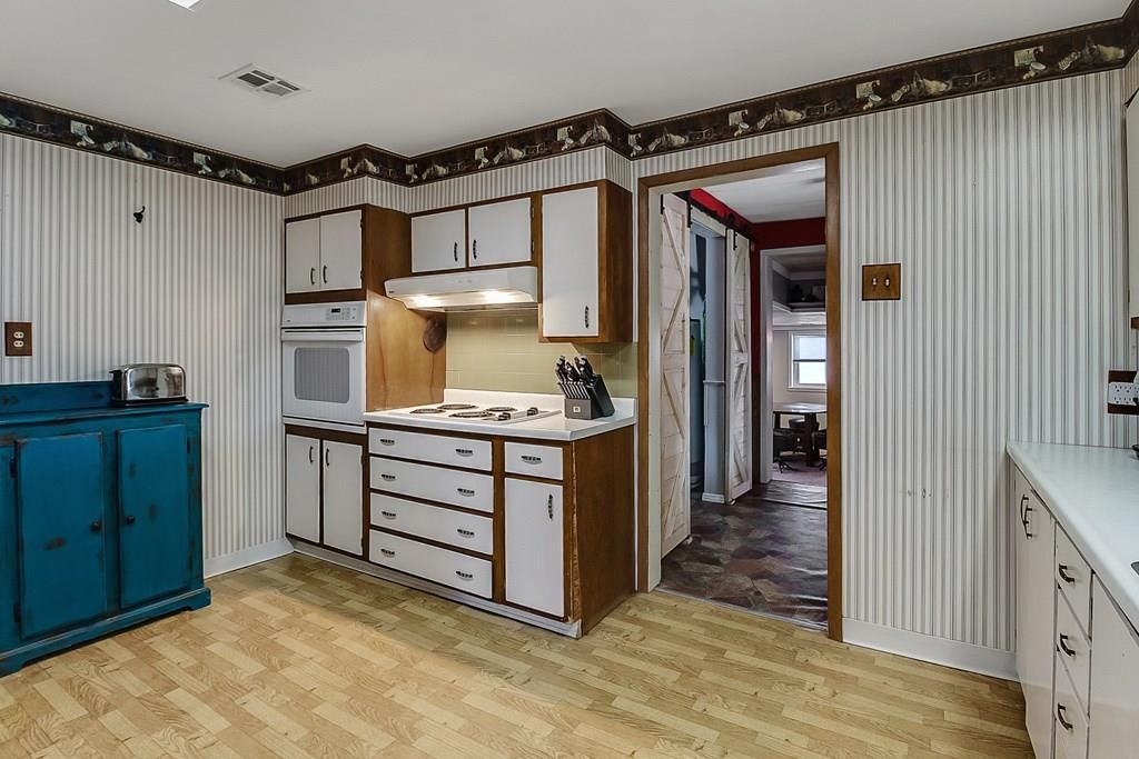 3900 Main Street — photo 14