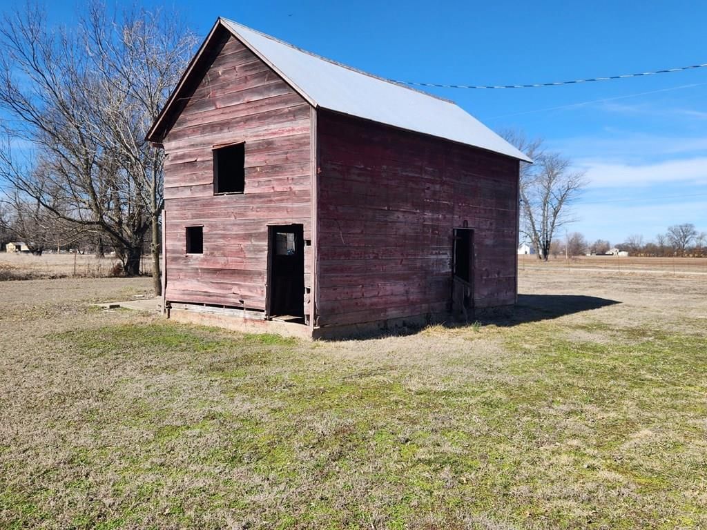 6460 SE Varck N/A — photo 10