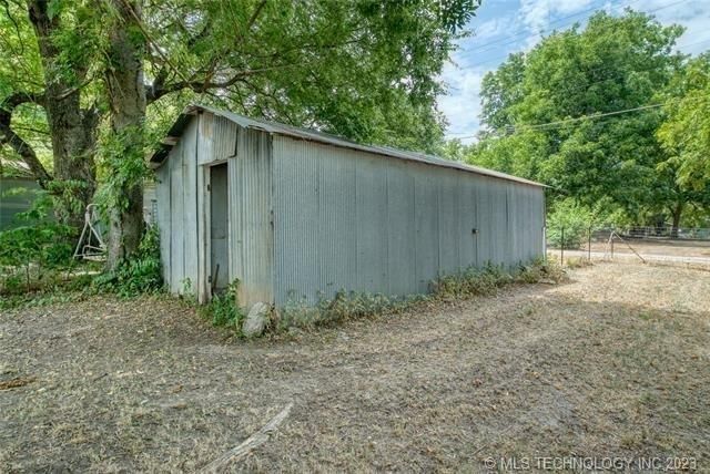 730 S Pine Street — photo 14