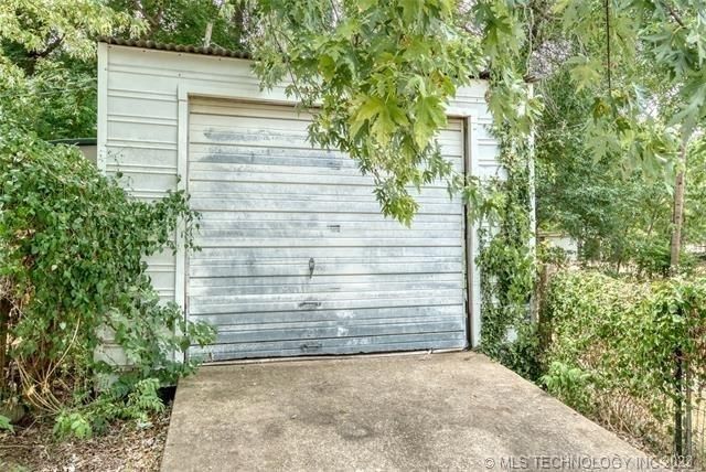 730 S Pine Street — photo 18