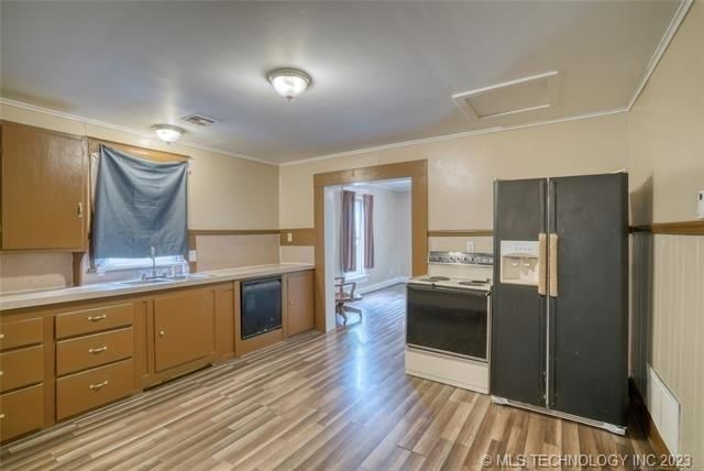730 S Pine Street — photo 8
