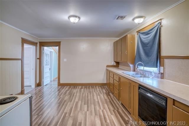 730 S Pine Street — photo 9